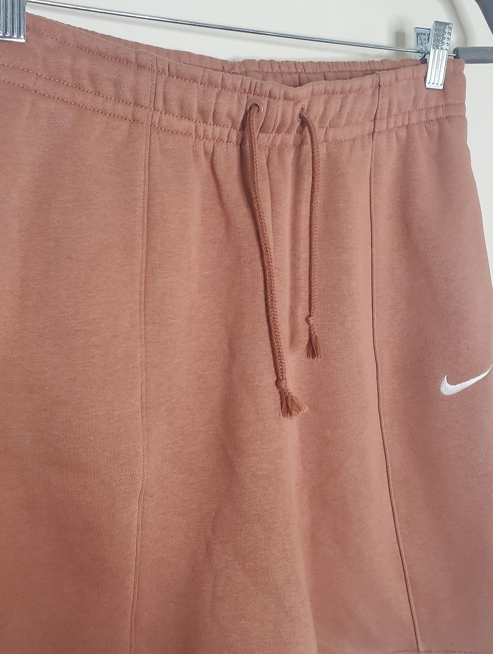 Nike Sportswear Brown Terracotta Essential Fleece Logo Sweat Shorts - Picture 5 of 9
